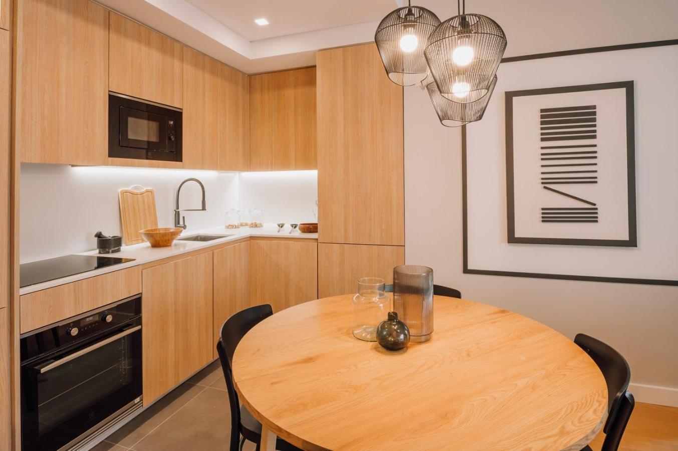 Marinha - 2 Bedrooms And Shared Pool In Arroios Appartement
